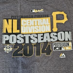 Pittsburgh Pirates 2014 Central Division T-shirt in Size XL